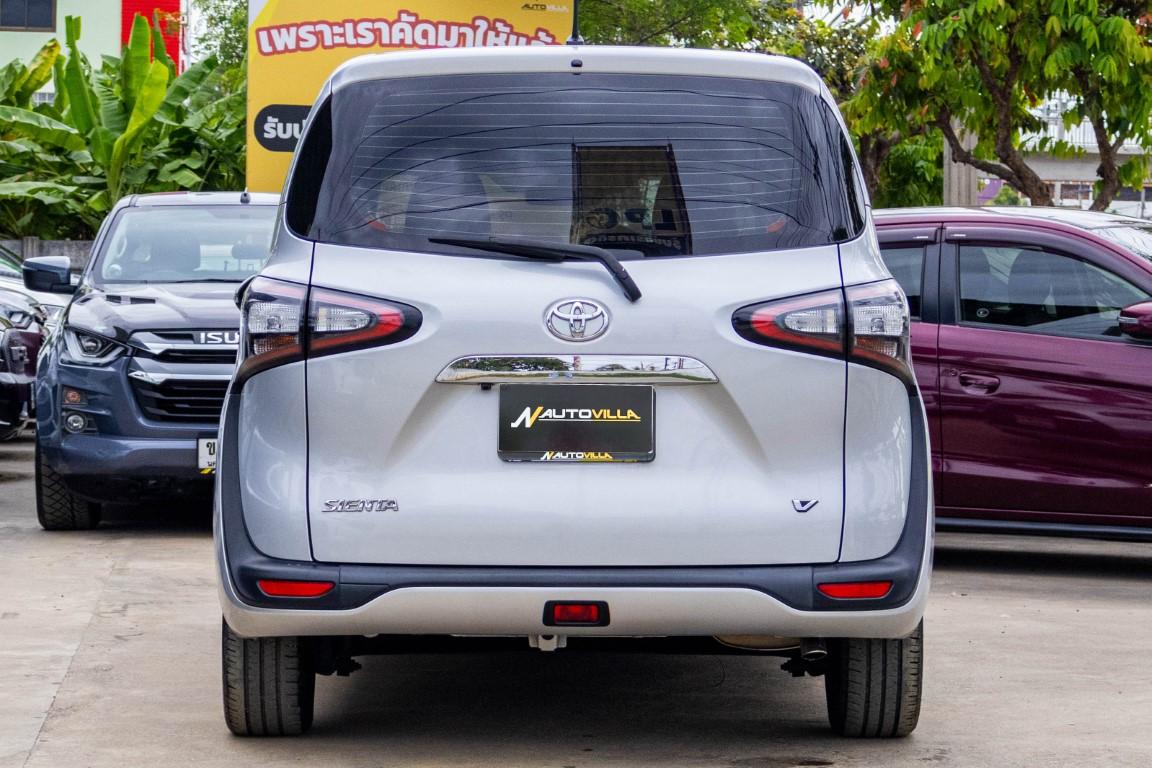 Toyota Sienta 1.5 V 2017 *LK0558*